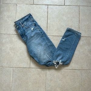 American eagle distressed mom Jean